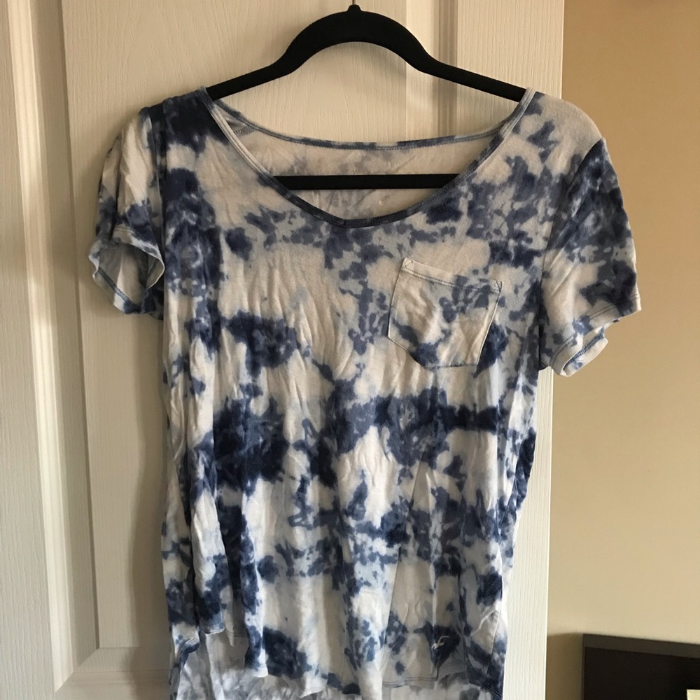 hollister tye-die top
